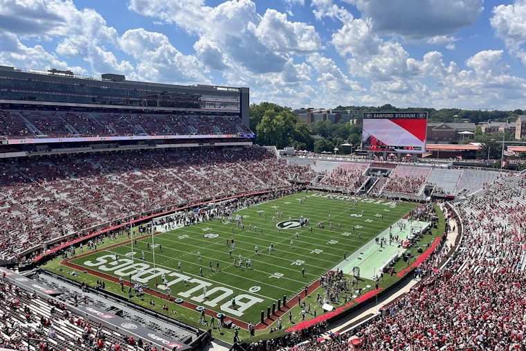 Georgia Soccer Returns to Sanford Stadium's Hedges, Chases NCAA Record
