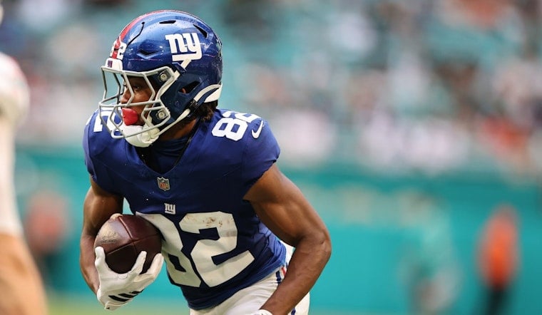 Giants Receiver Calvin Austin III Carted Off With Knee Injury During Practice