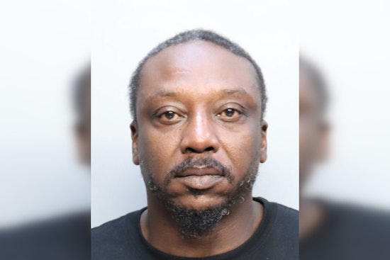 Gladeview Man Held Without Bond After Stabbing Ex Over New Relationship, Deputies Say