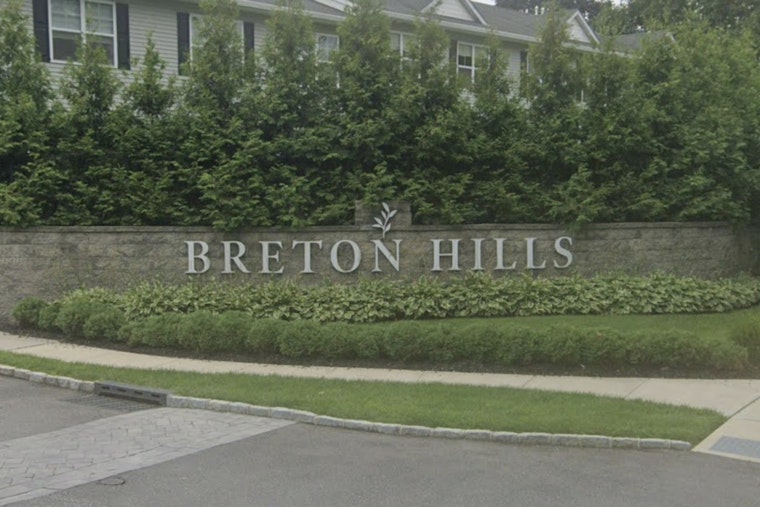 Glen Cove Mudslide Leaves Senior Condo Owner 12 Feet From the Edge
