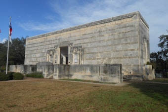 Gonzales Museum Wall Becomes 34-Minute Movie Screen for Texas Revolution Tale