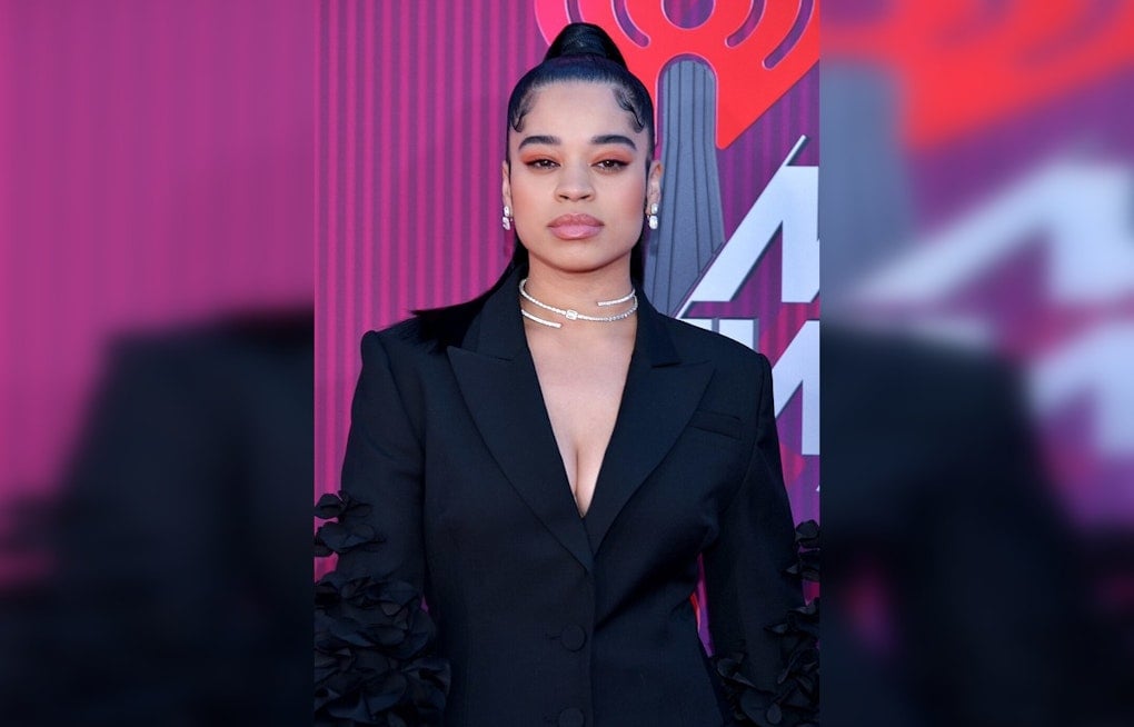 Grammy Winner Ella Mai Lights Up New Orleans' Historic Saenger Theatre Friday