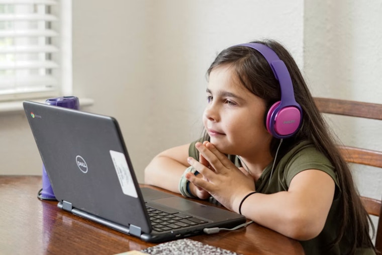 Granville County Schools Ditch Laptops for Pencils After 40,000 YouTube Hits