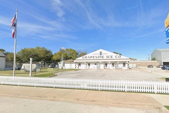 Grapevine's Candlelight Tour Returns Nov. 14, Opening Historic Homes After Dark