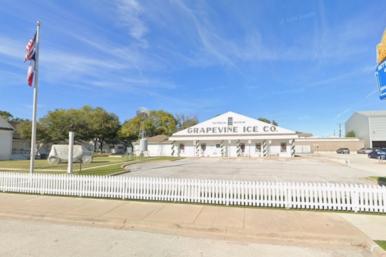 Grapevine's Candlelight Tour Returns Nov. 14, Opening Historic Homes After Dark
