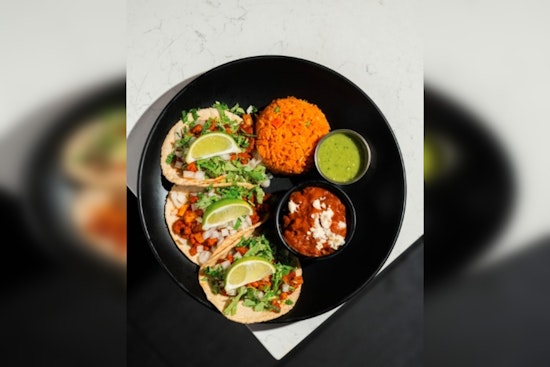 Gulf Coast Mexican Hit Azul Signs 200-Seat Miracle Mile Space For October