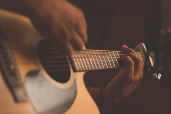 Guzheng and Erhu Open Orlando's Monthlong International Guitar Festival
