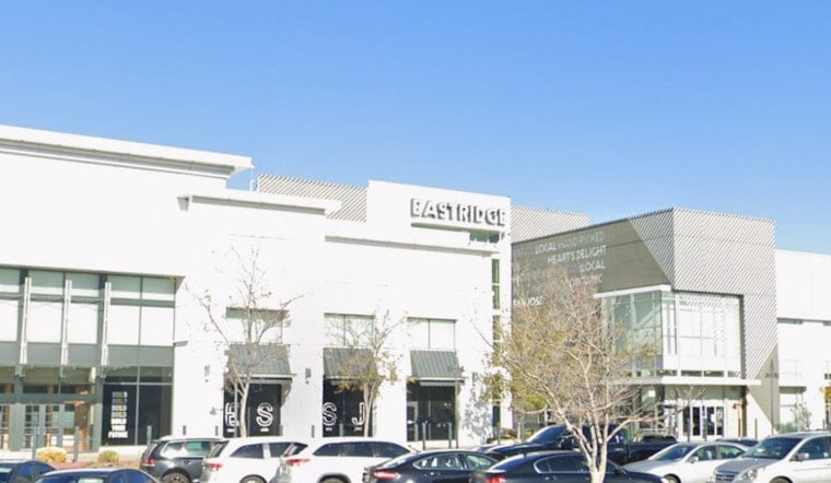 Halal Burger Chain iniBurger Storms Eastridge Mall's Food Court in San Jose