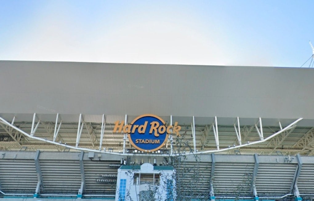 Hard Rock Stadium Turns Prep Locker Room as Dolphins Host 800 Student-Athletes