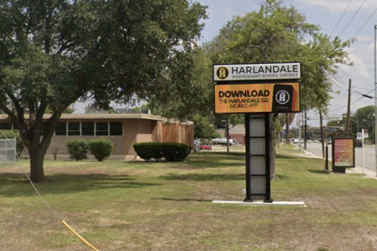 Harlandale ISD Joins San Antonio Schools Mandating Clear Backpacks This Fall