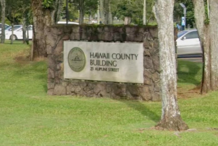Hawaii County Council Deadlocks 4-4 on B\u0026B Tax Amnesty for Unregistered Rentals