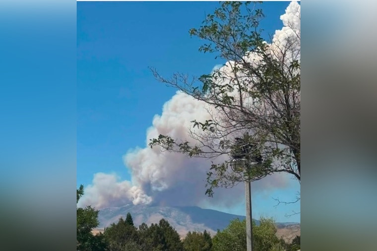 Hawk Fire Tops 10,500 Acres in Reno, Nevada Governor Declares Emergency
