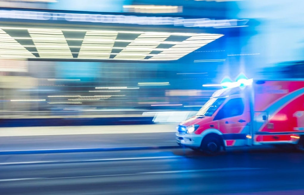 Head-On Crash Shuts Down Geiger Grade in Washoe County, Three Hospitalized
