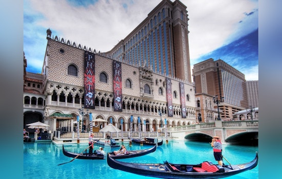 Heather McMahan Crashes Back Onto the Vegas Strip With Unfiltered Venetian Show