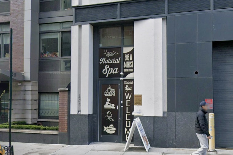 Hell's Kitchen Spa Near P.S. 51 Padlocked After Undercover Sex-for-Money Sting