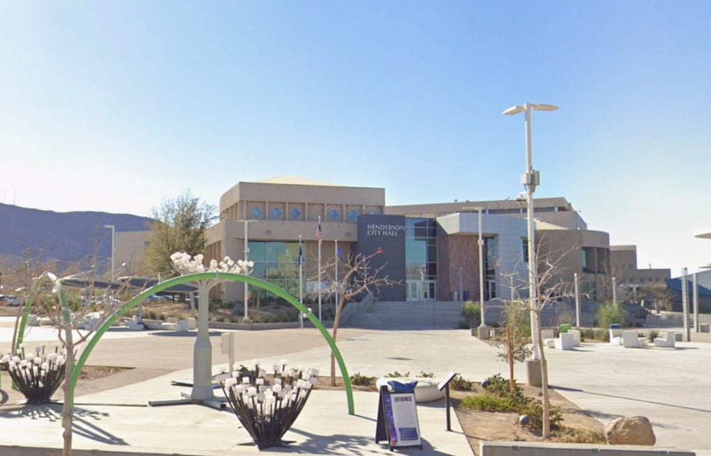 Henderson Retirees Face $900 Monthly Hit as Council Weighs Health Plan Overhaul