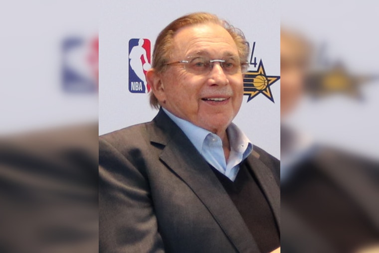 Herb Simon Sues David Simon's Family Over Mall Assets