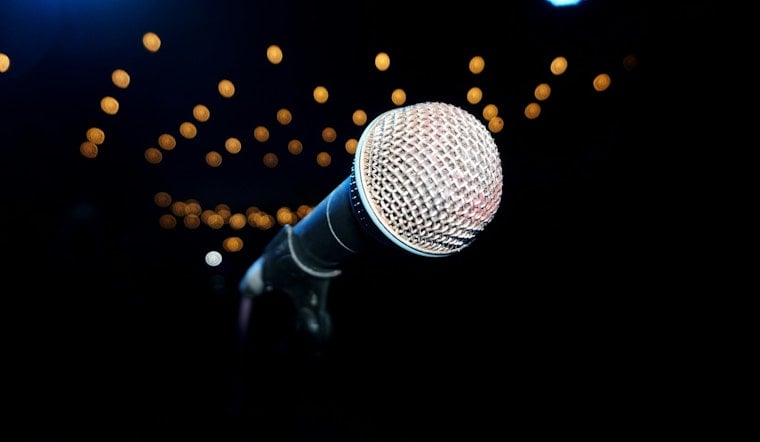 Hillary Clinton, Lin-Manuel Miranda Host NYC Karaoke Night for $10 a Pop