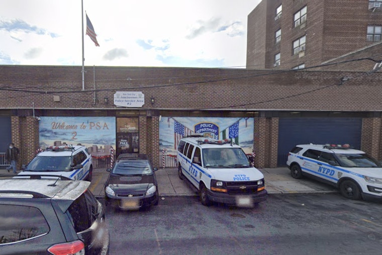 Hochul, Tisch Tour Brownsville Housing Cops as Tenants Demand Broken Doors Fixed