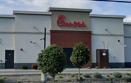 Holy Cow, Bremerton Chick-fil-A Sets Opening Date, Free Meals for Costumed Fans
