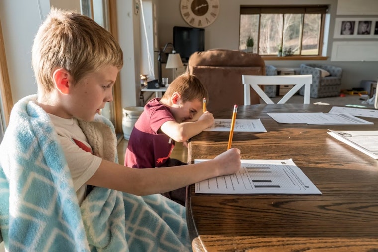 Homeschool Students Outscore National Averages, Study Finds Amid Texas Voucher Boom