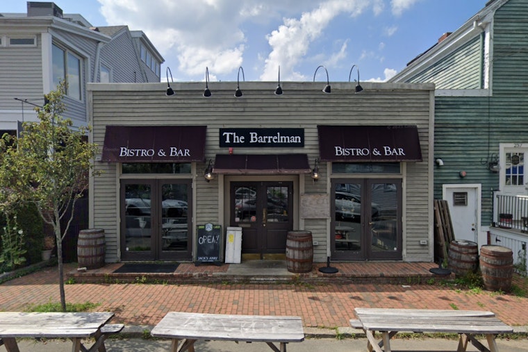Honeycomb Bakery Trades Hamilton Roots for Marblehead's Five Corners