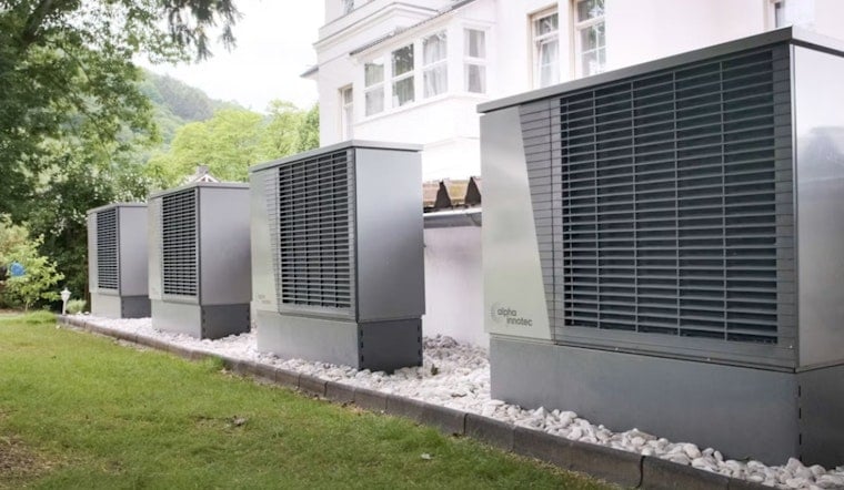 Honolulu Scientists: Humidity Is Blowing Up America’s AC Demand Math