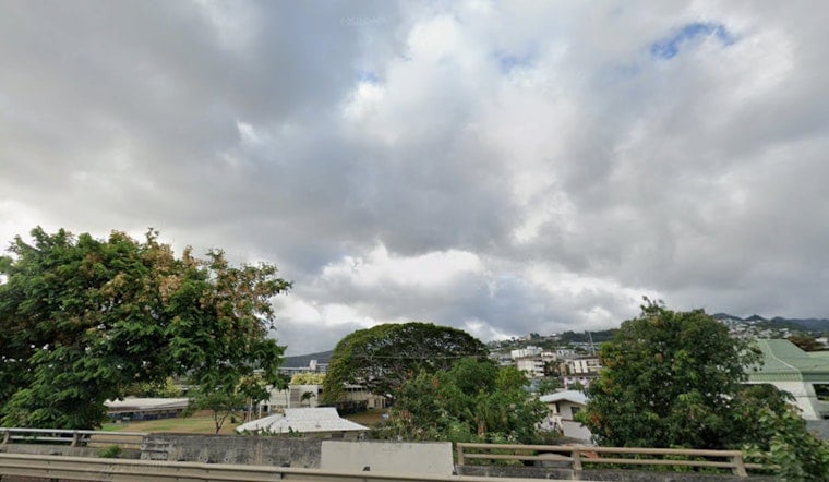 Honolulu Wakes To Breezy Trades, Quick Showers Before Sunny Stretch