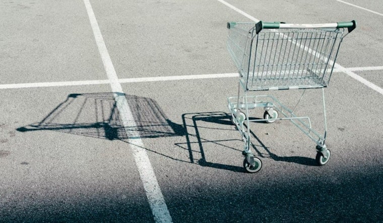 Honolulu Weighs Jail Time for Homeless Residents Who Use Shopping Carts