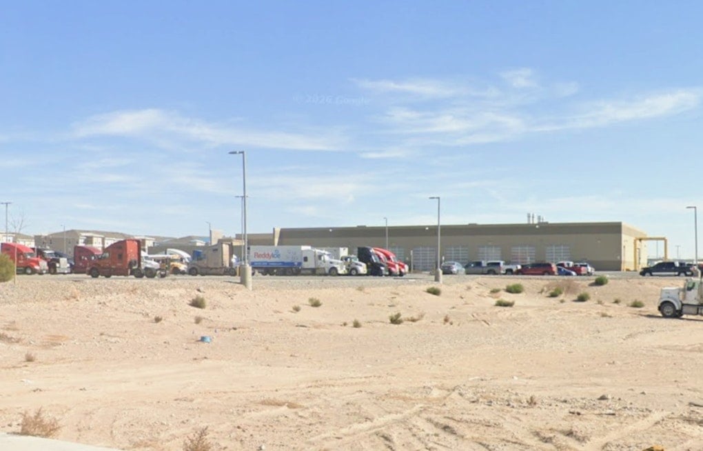 Horizon City Truck Dealership Lights Up With Guatemalan Drag Racer at Chuco Rig Down