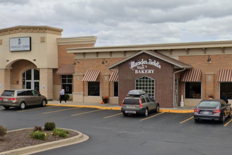 Hot Biddy's Trades Its Food Truck for a Grand Chute Storefront