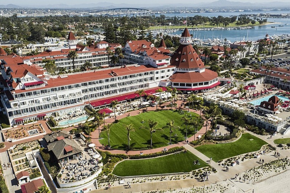 Hotel Del Coronado Unveils 2026 Holiday Lineup Spanning 138 Years of History