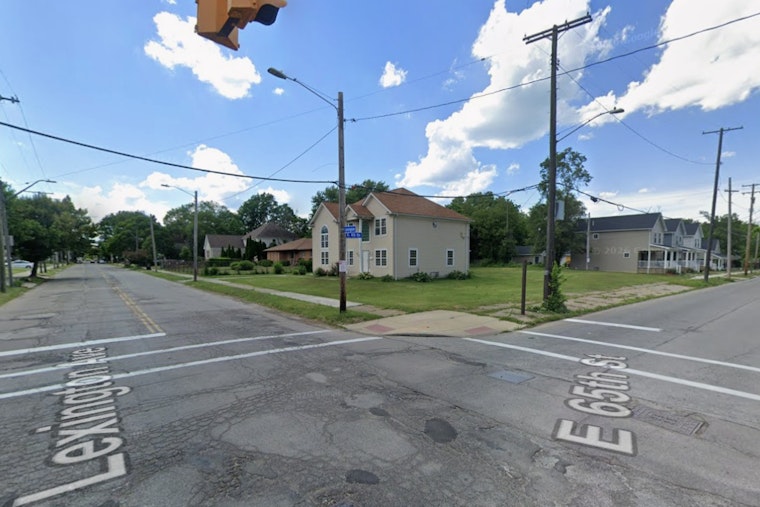 Hough Crash at Lexington and East 65th Leaves Man, 25, Fighting for Life