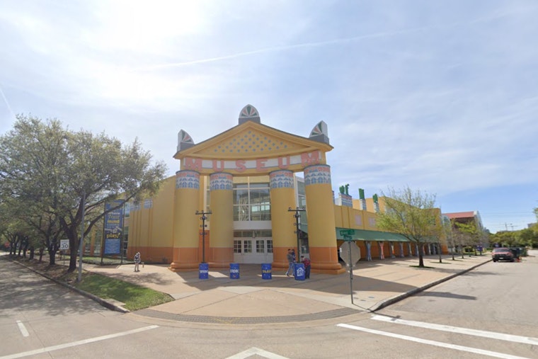 Houston Children’s Museum Gravity Chair Flip Left Worker With Broken Neck: Suit