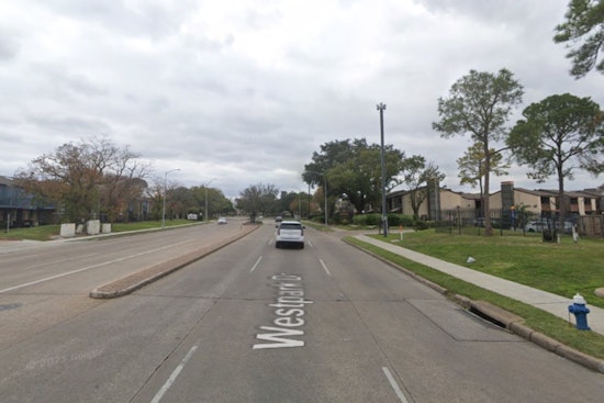 Houston Driver Going 100 MPH Dies in Westpark Drive Pole Smash
