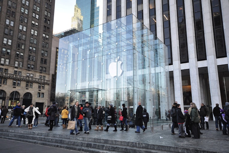 Hundreds Of Ted Lassos Storm Fifth Avenue For Apple's Lookalike Showdown