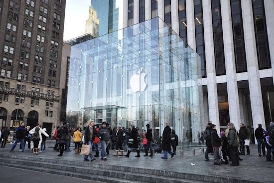 Hundreds Of Ted Lassos Storm Fifth Avenue For Apple's Lookalike Showdown