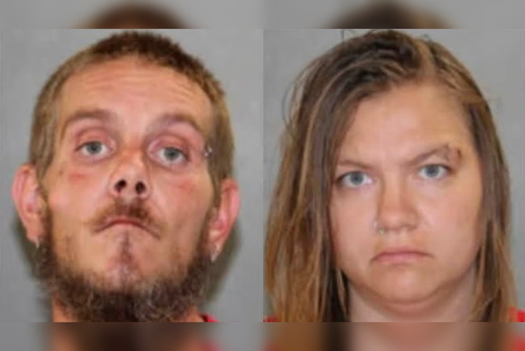 Illinois Traffic Stop Finds 4 Kids Locked in U-Haul Cargo Box, Two Charged