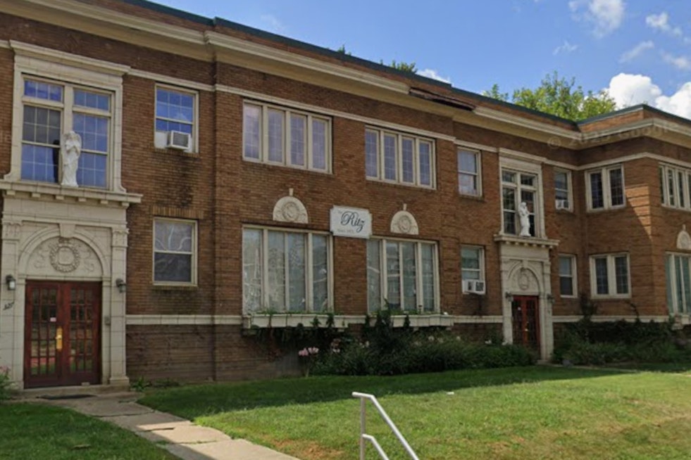 Indianapolis Commission Greenlights Crown Hill Apartments Despite Food Fears