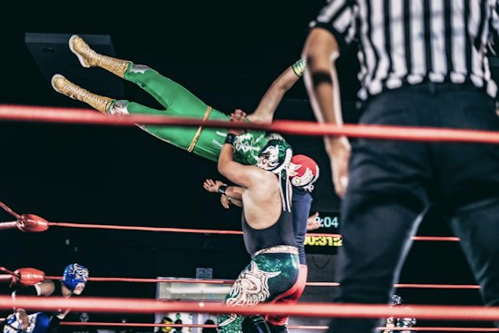 Inside Subway Mania, the Underground Wrestling League Riding NYC Trains for 10 Years