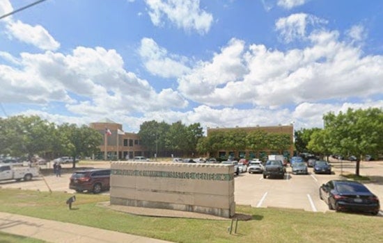 Irving Officer Shoots Knife-Wielding Woman After Less-Lethal Tool Fails on Rolston Road