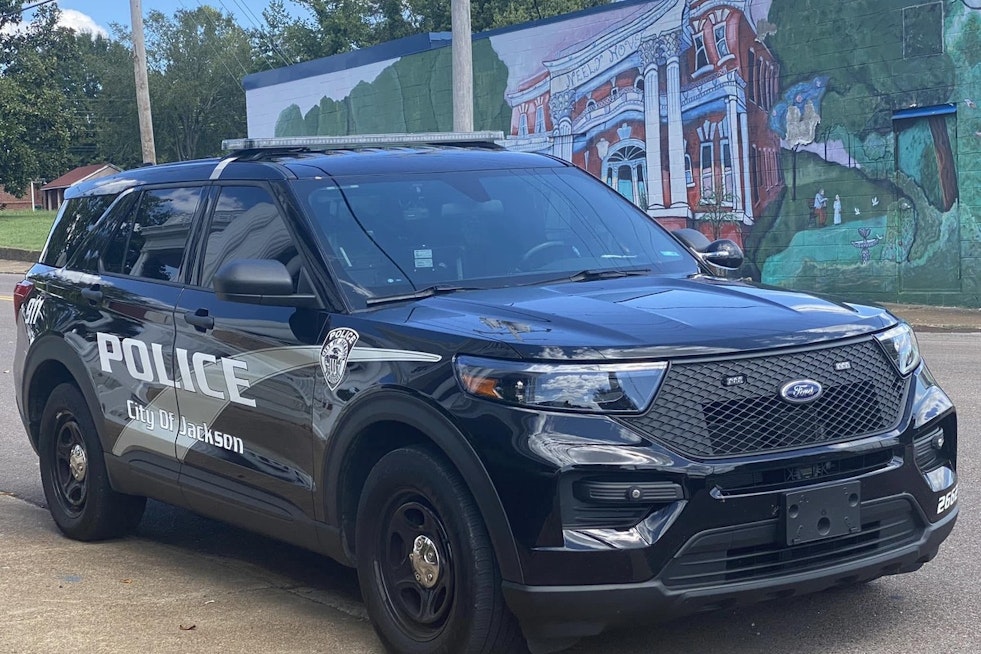 Jackson Police Chase Ends in Burger King Crash, Attempted Carjacking