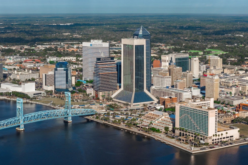 Jacksonville Back on Movers’ Hot List — and Scammers Are Lining Up for Your New Address