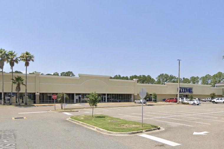 Jacksonville Tax Man Opens Super-Size St. Johns Square Branch, Replacing Kernan, Hogan Offices