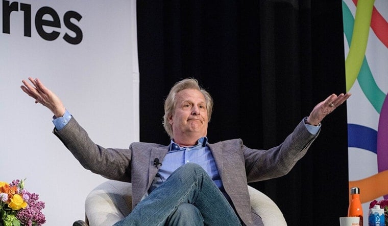 Jeff Daniels Opens Chelsea Music Venue With Sold-Out Nights, Family Running the Show