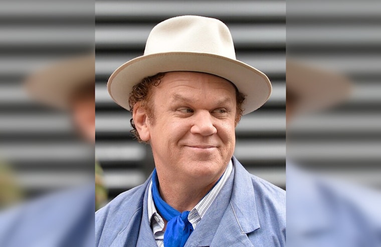 John C. Reilly Crashes Charlestown Dive, Belts Out Reggae at Tavern at the End of the World