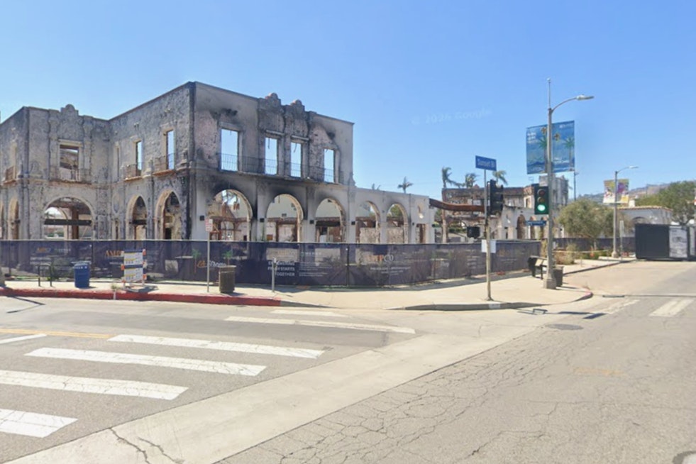 Johnny Buss Buys Burned-Out Palisades Lot for $7M as Lakers Sale Cashes Out