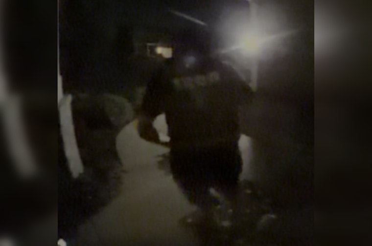 Johnson County Deputies Detain Nine Teens in Viral Door-Kicking Craze