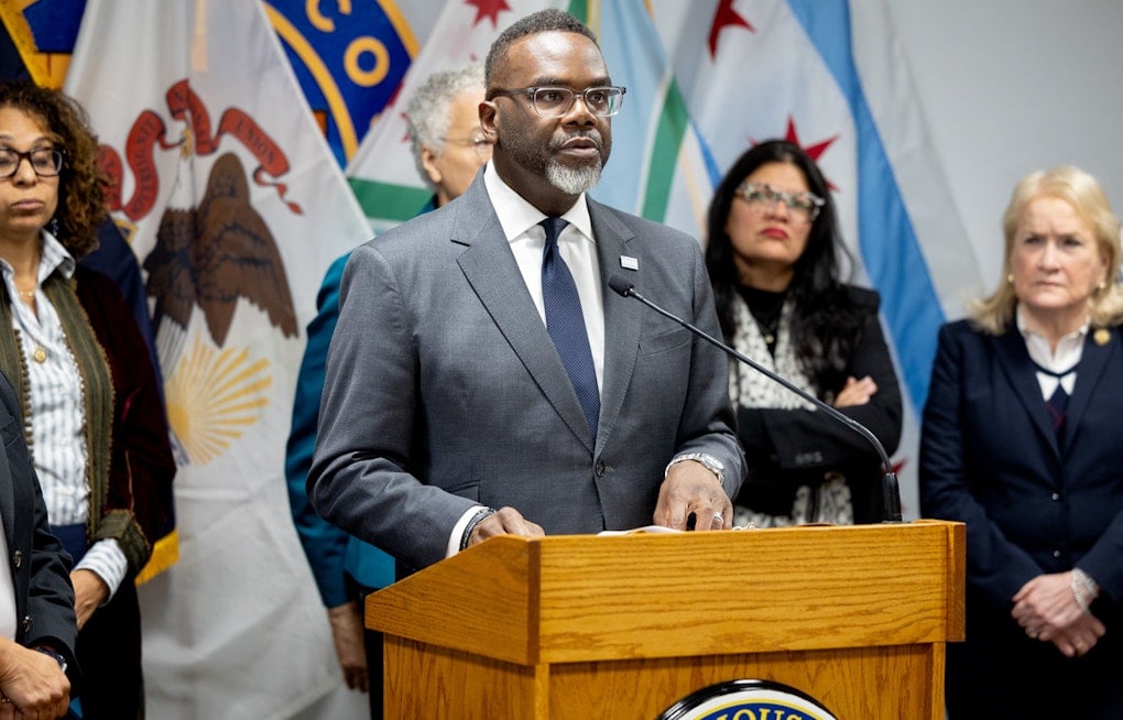 Johnson Targets ICE-Linked Firms in Chicago's $3.19 Billion Contract Web