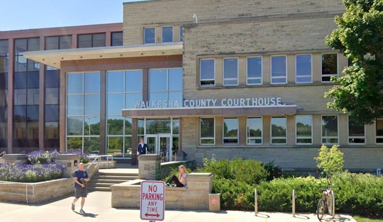 Judge Strikes Down Milwaukee County's Traffic Fine Deal for 12 Prosecutors